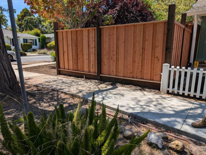 picture of a newly installed wooden fence